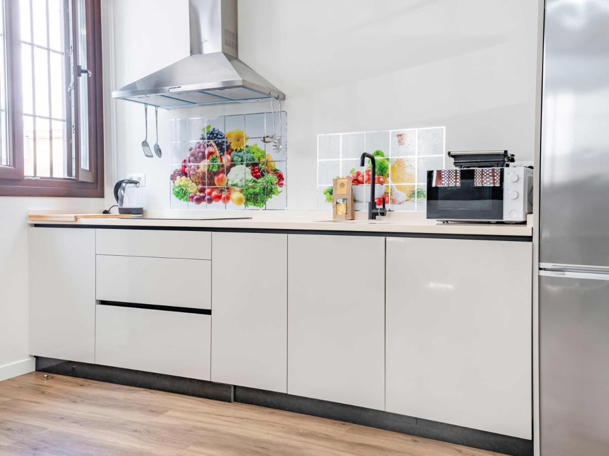 2 Bedrooms 2 Bathrooms - Triana- Sevilla Buitenkant foto